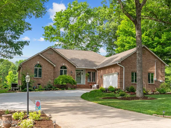 105 Cappshire Rd, Fairfield Glade, TN 38558