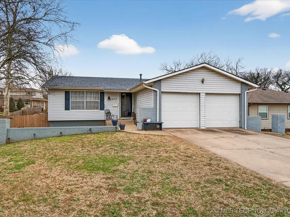 1057 Renick Ln, Bartlesville, OK 74006