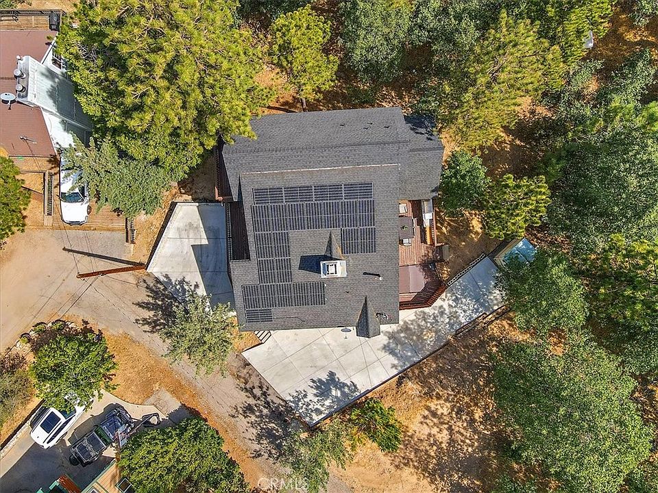 1070 Sandalwood Dr, Lake Arrowhead, CA 92352 Zillow