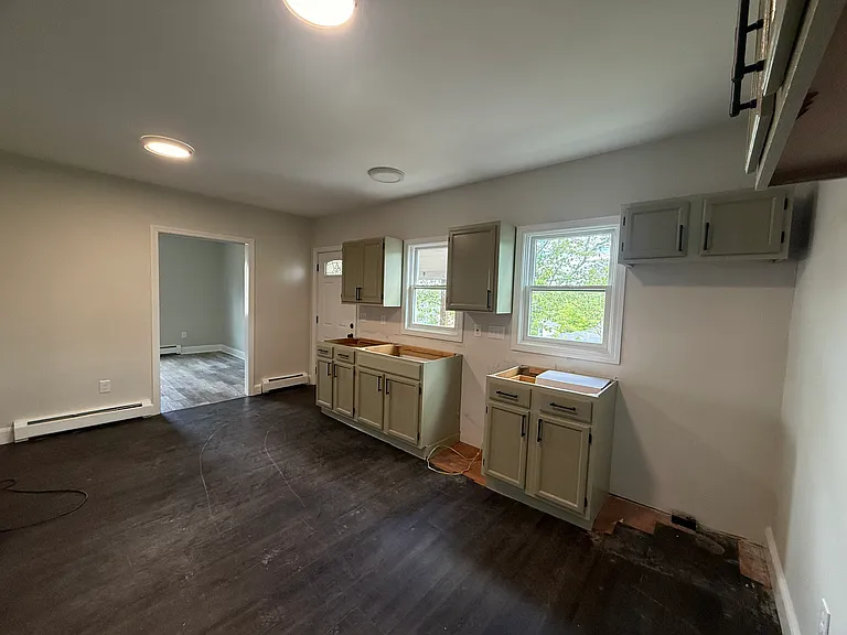 15 Oakes Ave #2 — Photo 5