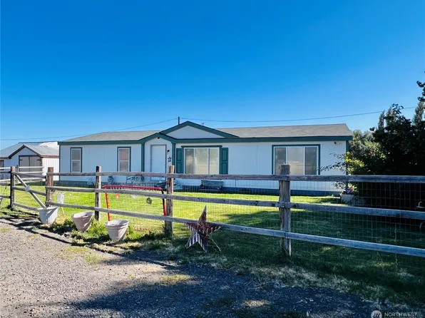 1651 Franklin Rd., Tieton, WA 98947