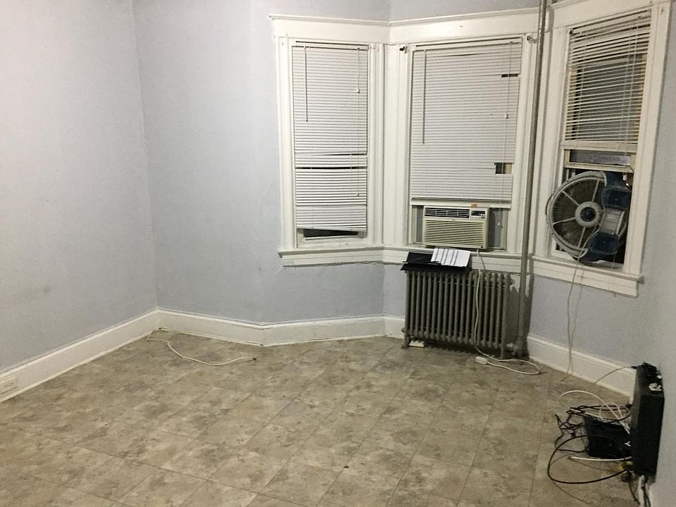 2nd image of 122 Downing St APT 3E
