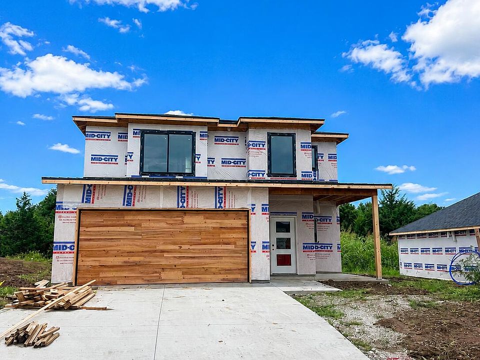 2nd image of 3112 Pompey Dr