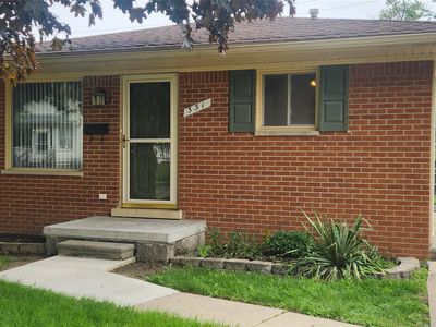 331 Detroit St, Trenton, MI, 48183