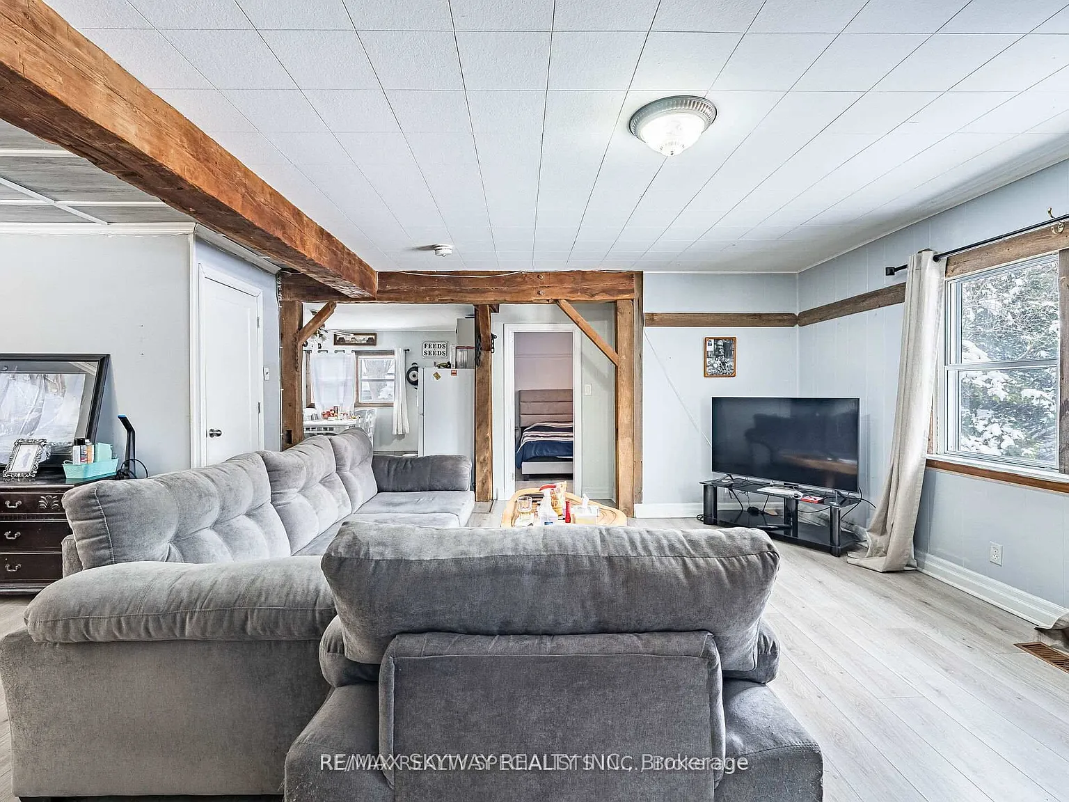 4 bed, $2,800 — Photo 4