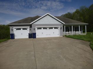 3737 London Hollow Rd NE, Newark, OH