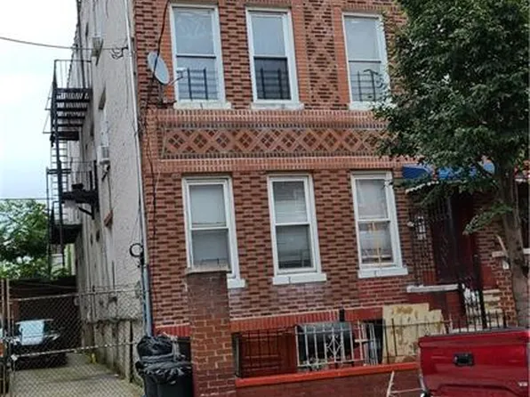 197 E 52nd St, Brooklyn, NY 11203