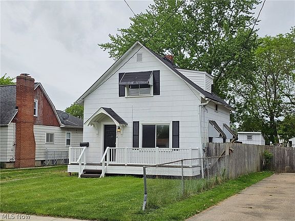 3rd image of 274 Bon Air Ave