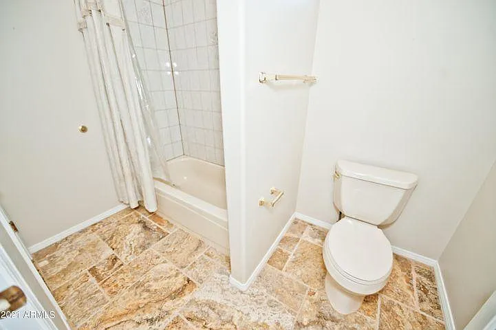 2322 S Rogers Cir #4 — Photo 27