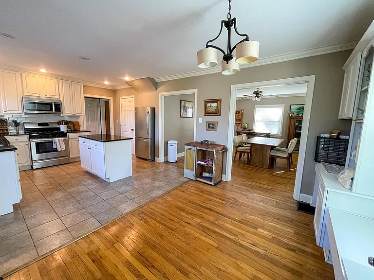1609 Carolyn Dr — Photo 11