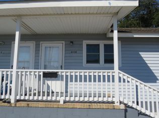 805B Cedar St, Beaufort, NC 28516
