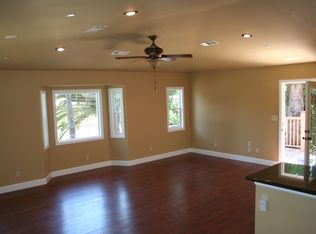 2223 Sunset Dr, Escondido, CA 92025