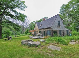 61 Quarry St, Gloucester, MA 01930