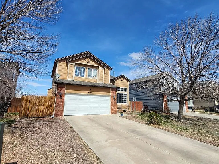 4556 Gunbarrel Dr — Photo 2