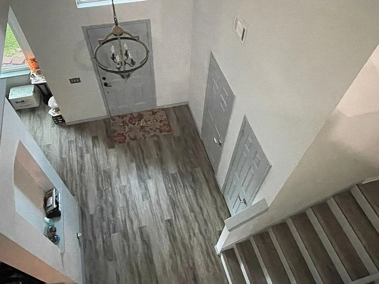 1905 Barrens Cir — Photo 2