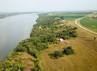 32749 State Highway 7, Clinton, MN 56225