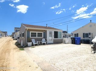 25 E Cormorant Way, Lavallette, NJ 08735