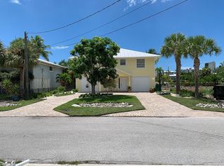 1289 Belaire Ct, Naples, FL 34110