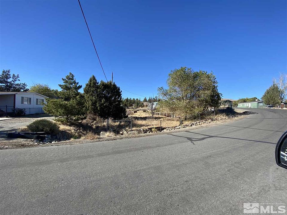 2nd image of 5991 Amargosa Dr