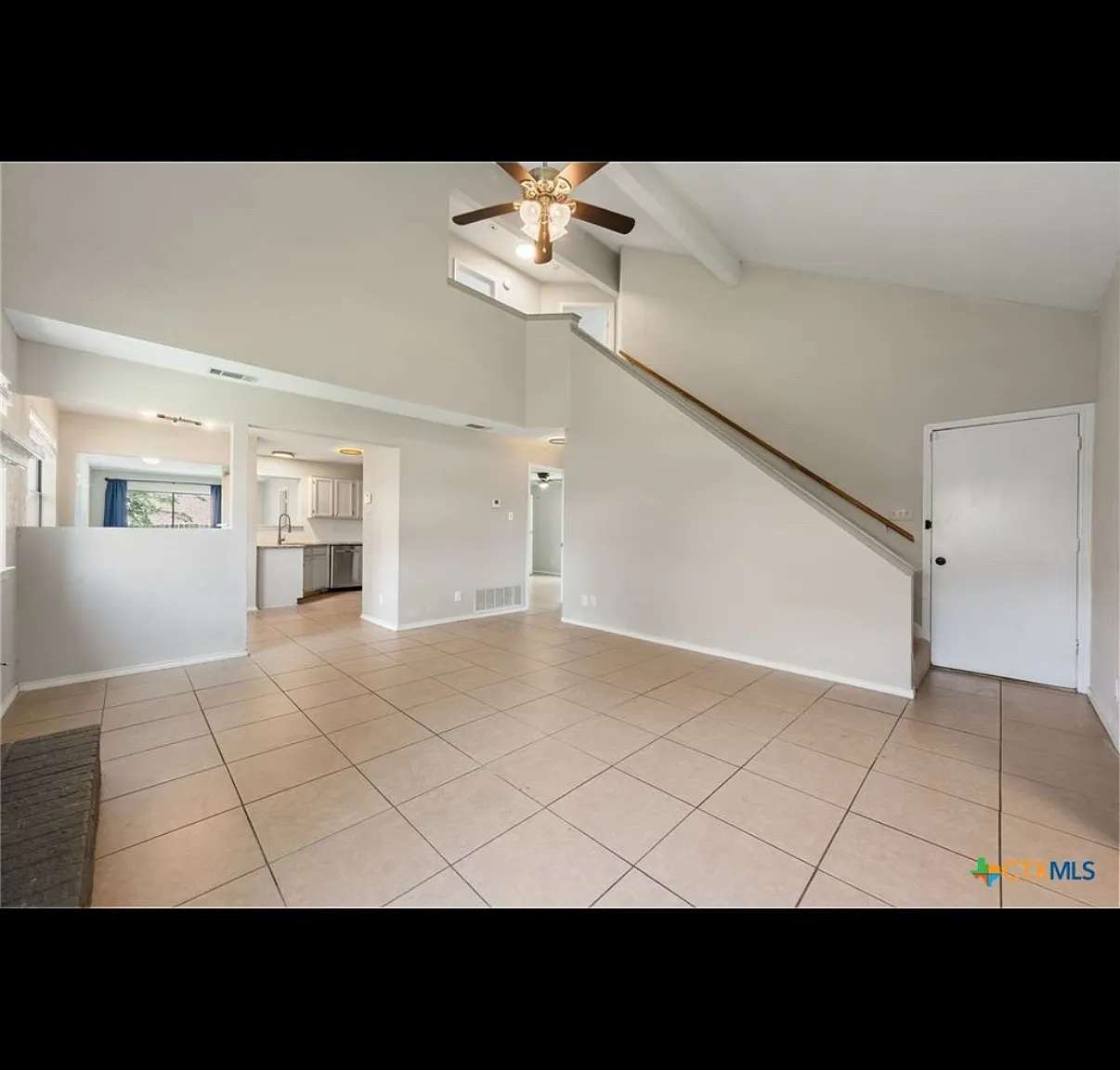 4 bed, 1435 sqft, $1,500 — Photo 3