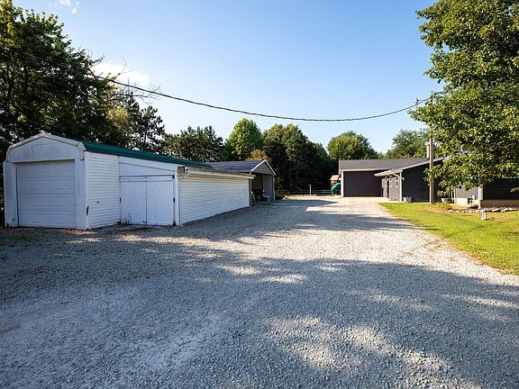3rd image of 13765-19 B Rd