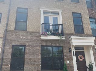 43231 Clarendon Sq, Ashburn, VA 20148