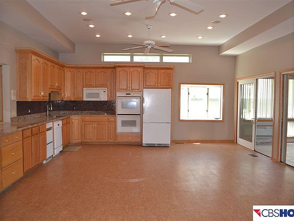 2nd image of 2342 E Lake Dr