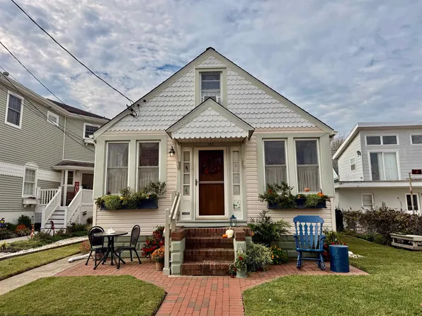 140 W Cardinal Rd, Wildwood Crest, NJ 08260