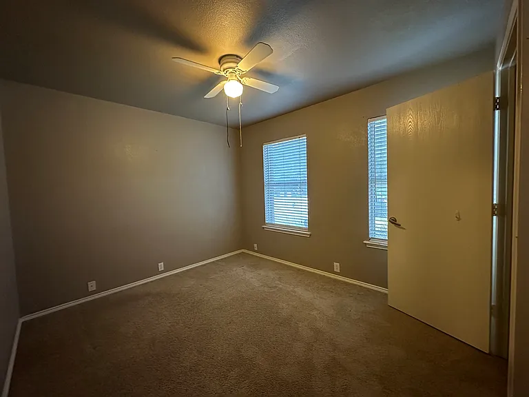 4013 Shiraz Dr — Photo 11