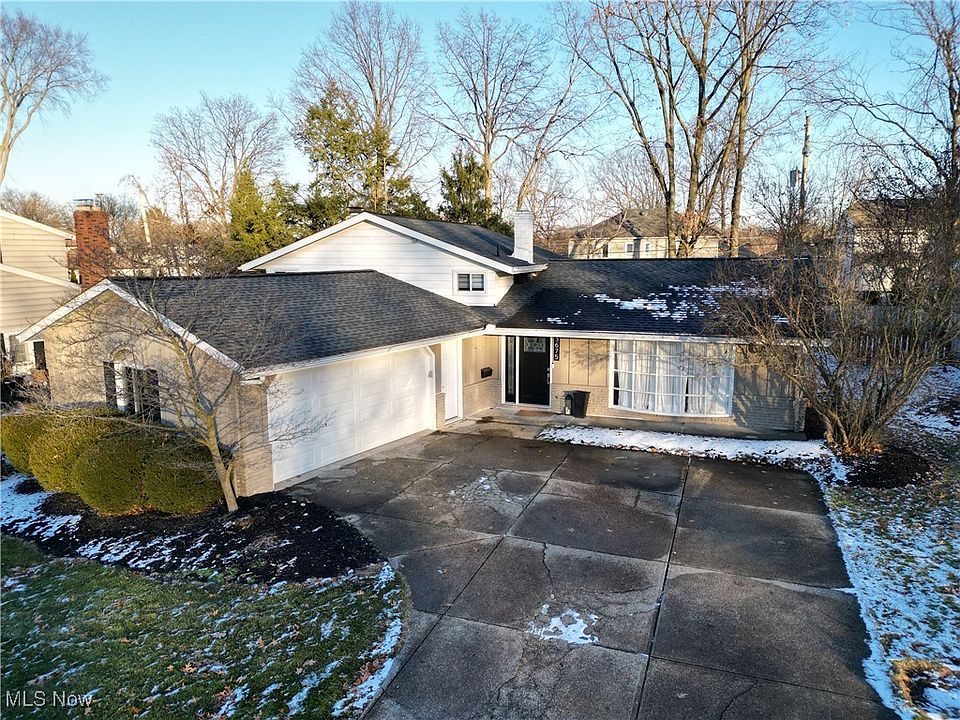 1st image of 3675 Archwood Dr