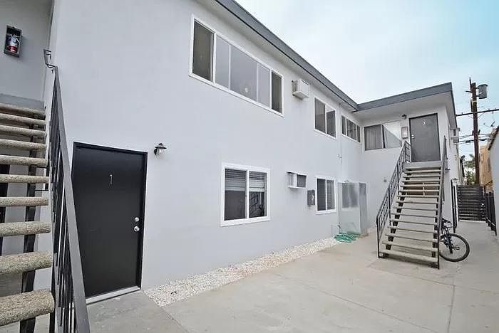 Rear Downstairs unit