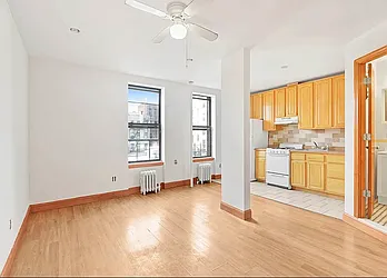 Rented by Century 21 Premier 