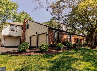244 Woodlake Dr, Holland, PA 18966