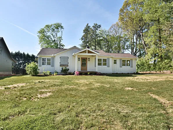 8405 S Northshore Dr, Knoxville, TN 37919