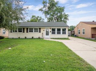 4124 Carondelet Blvd, Saint Louis, MO