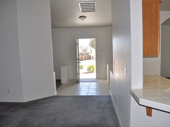 3rd image of 16540 Vasquez Ave