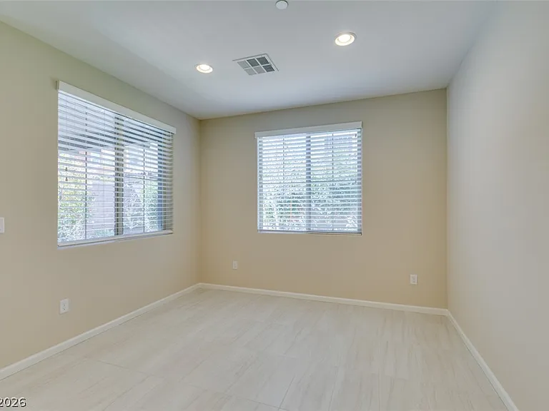 2549 Sable Ridge St — Photo 21