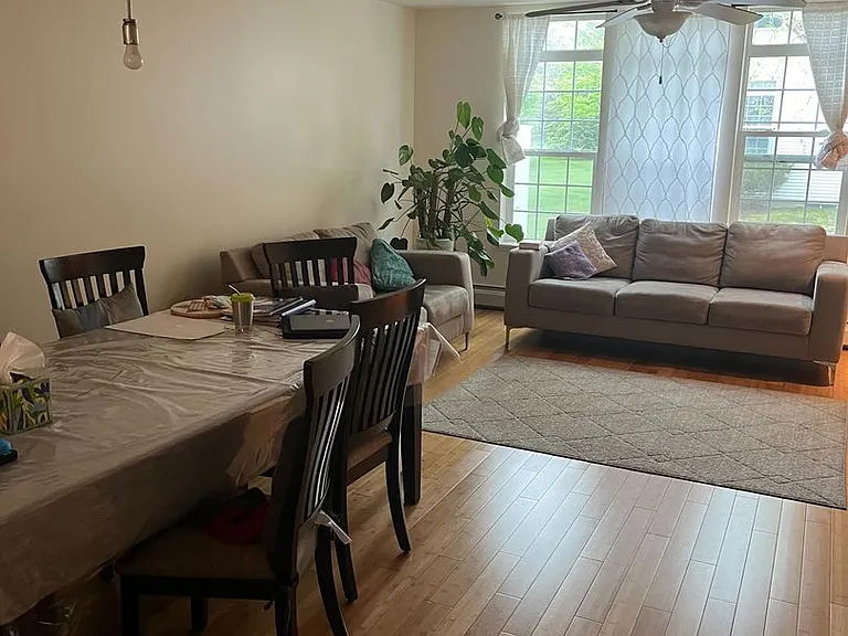 58 Stonington Cir — Photo 3