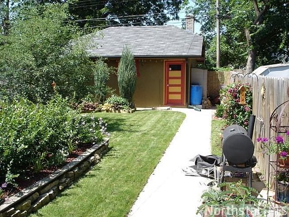 4th image of 3834 Van Buren St NE