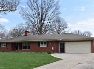 1919 N Walnut St, Dover, OH 44622