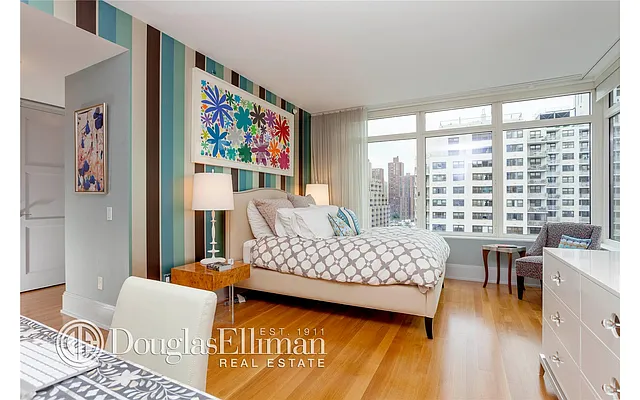 Sold by Douglas Elliman | media 4