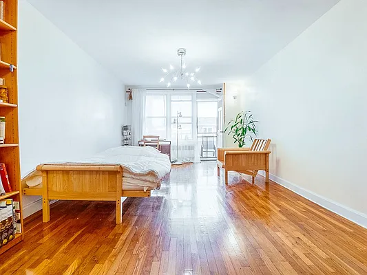 Sold by Elite Connect Real Estate | media 11