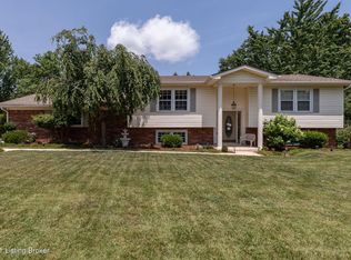 2700 Windsor Forest Dr, Louisville, KY