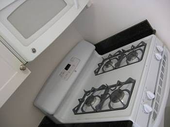 4th image of 148 W 23rd St APT 1E