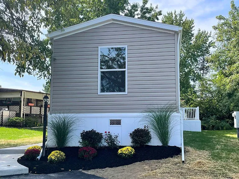 8776 Turkey Ridge Rd #103 — Photo 15