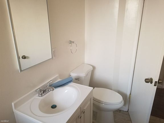 1451 Marine Ave C (4)