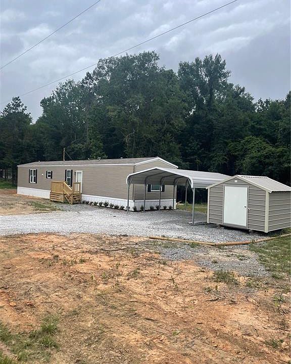 1st image of 209 Old Beaubouef Rd