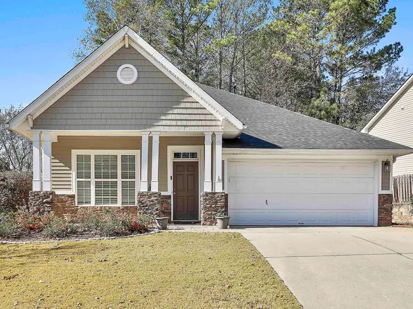 225 Greenview Dr, Newnan, GA 30265