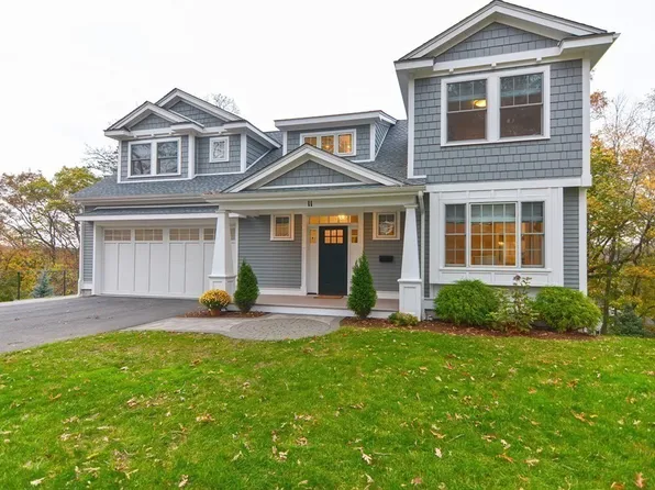 11 Fife Rd, Wellesley, MA 02481