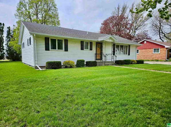 115 Highway St, Albert City, IA 50510